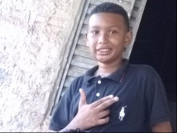 Polícia prende dois adultos e apreende cinco adolescentes por morte de garoto de 12 anos